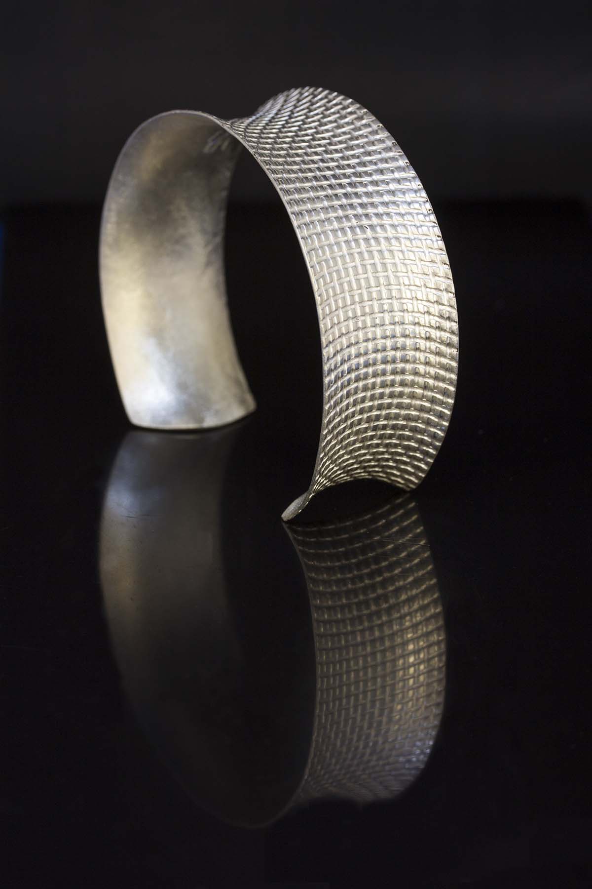 Space Time Cuff web